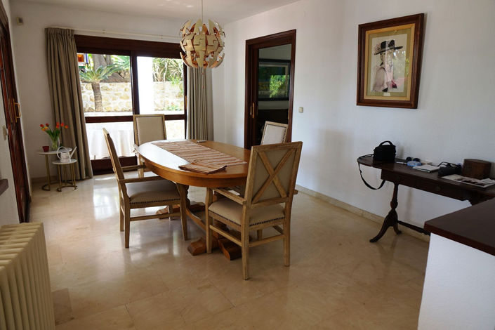 Image No.15-5 Bed Villa for sale