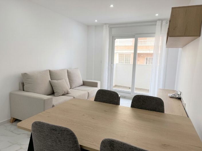 Image No.11-2 Bed Apartment for sale