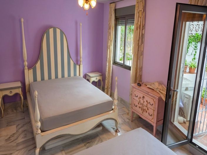 Image No.18-3 Bed Villa for sale