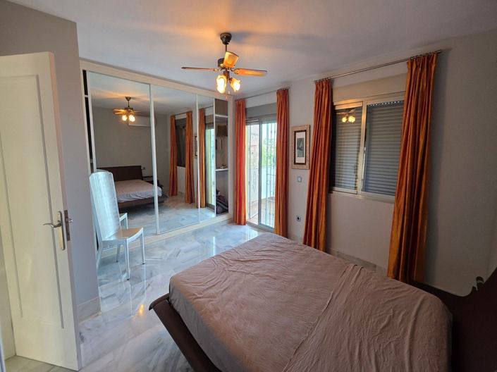 Image No.22-3 Bed House for sale