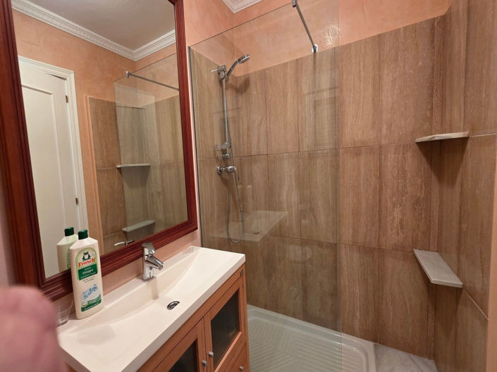 Image No.23-3 Bed House for sale