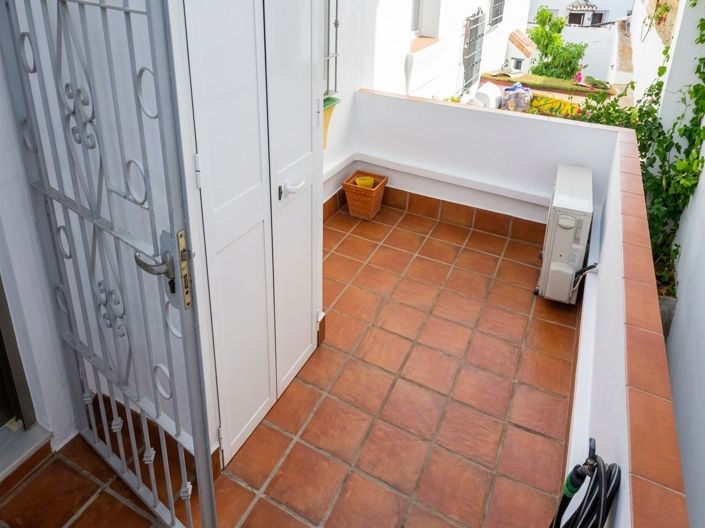 Image No.28-3 Bed Villa for sale