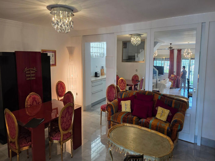 Image No.34-3 Bed House for sale