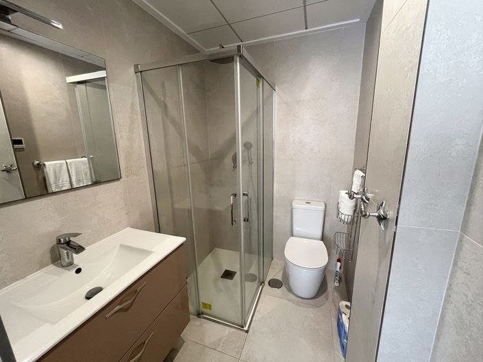 Image No.13-3 Bed House for sale
