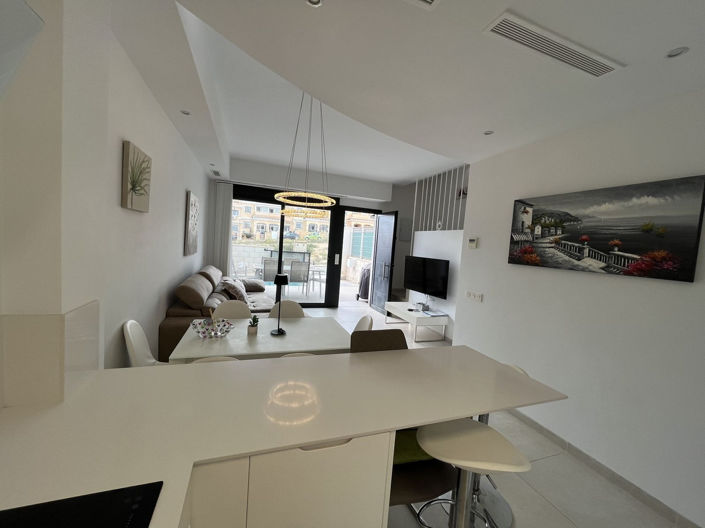Image No.7-3 Bed Townhouse for sale