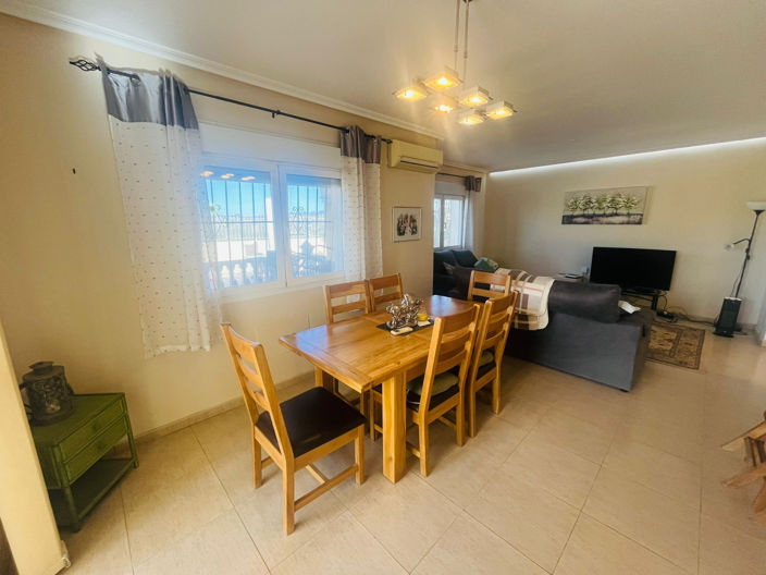 Image No.4-4 Bed Villa for sale