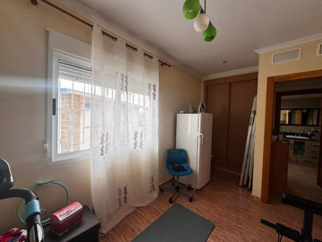 propertyattachment1yrdlrwie020251114124319