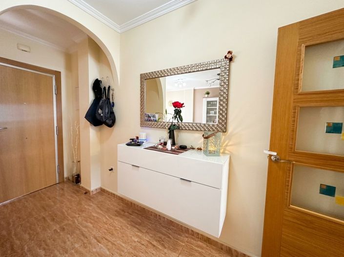 Image No.21-4 Bed Property for sale