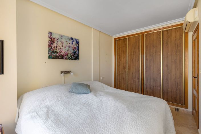 Image No.20-Villa de 3 chambres à vendre à Orihuela Costa