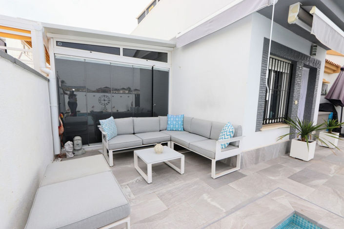 Image No.37-3 Bed House for sale