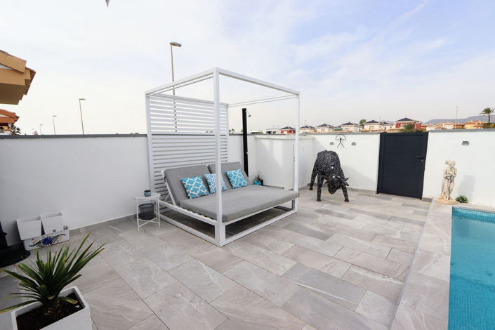 Image No.39-3 Bed House for sale