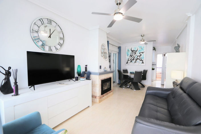 Image No.4-3 Bed House for sale