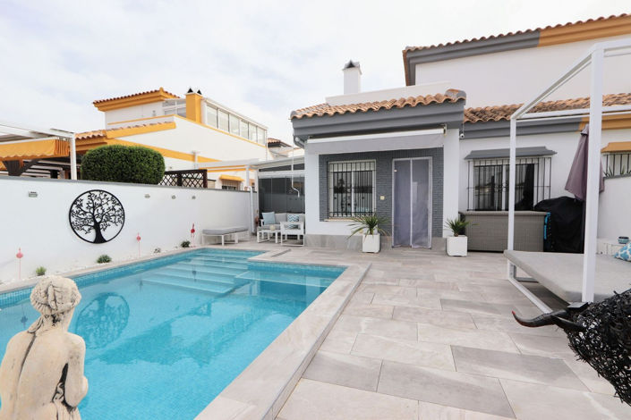 Image No.41-3 Bed House for sale