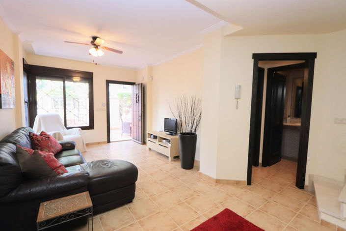 Image No.10-3 Bed House for sale