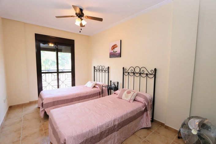 Image No.16-3 Bed House for sale