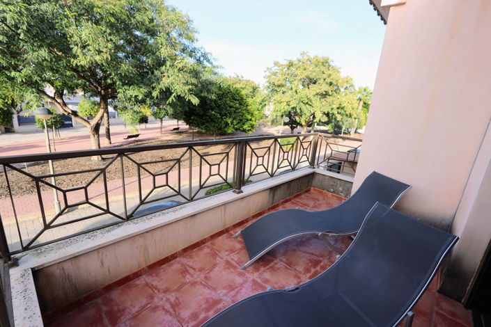 Image No.21-3 Bed House for sale