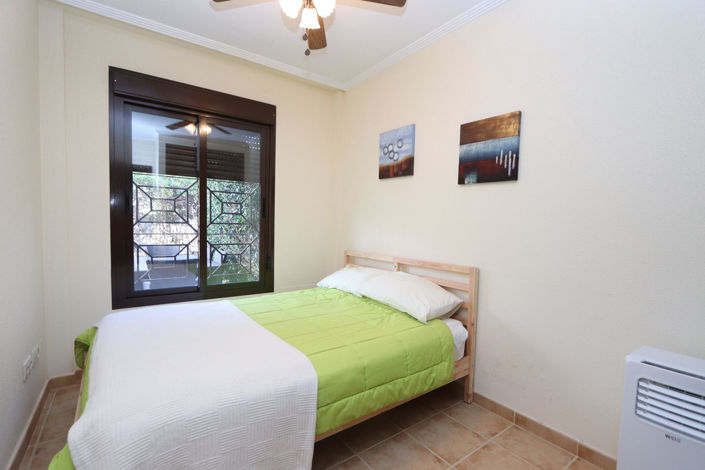 Image No.24-3 Bed House for sale