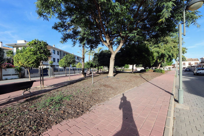 Image No.31-3 Bed House for sale