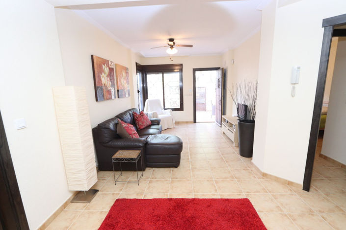 Image No.7-3 Bed House for sale