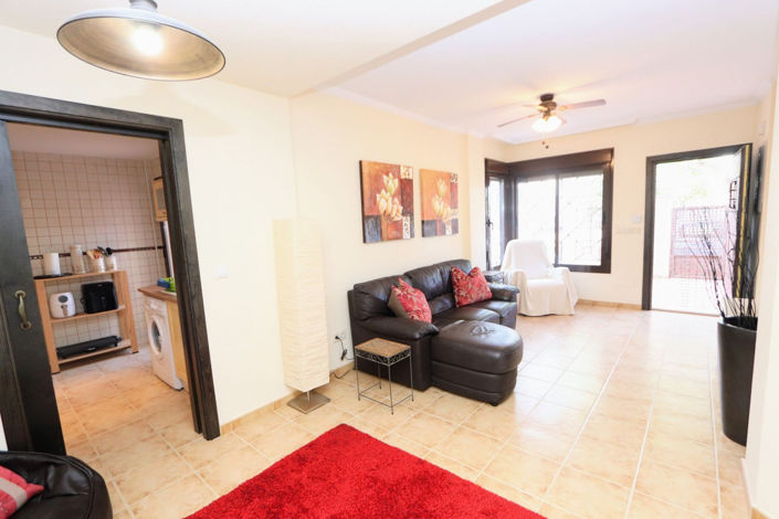 Image No.9-3 Bed House for sale