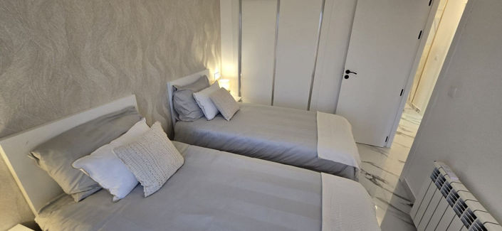 Image No.23-2 Bed Apartment for sale