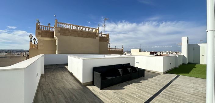 Image No.33-Appartement de 2 chambres à vendre à Torrevieja