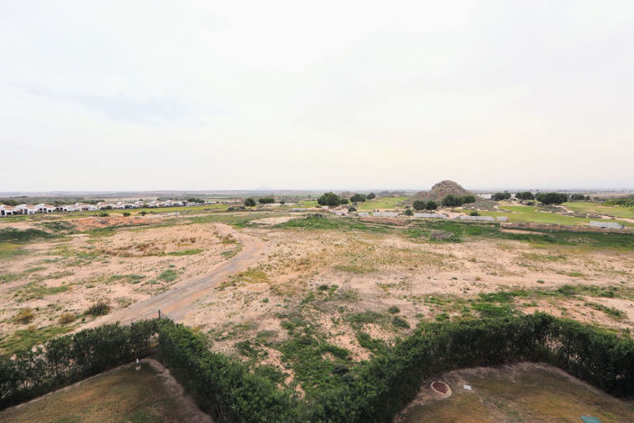 Image No.20-2 Bed Apartment for sale