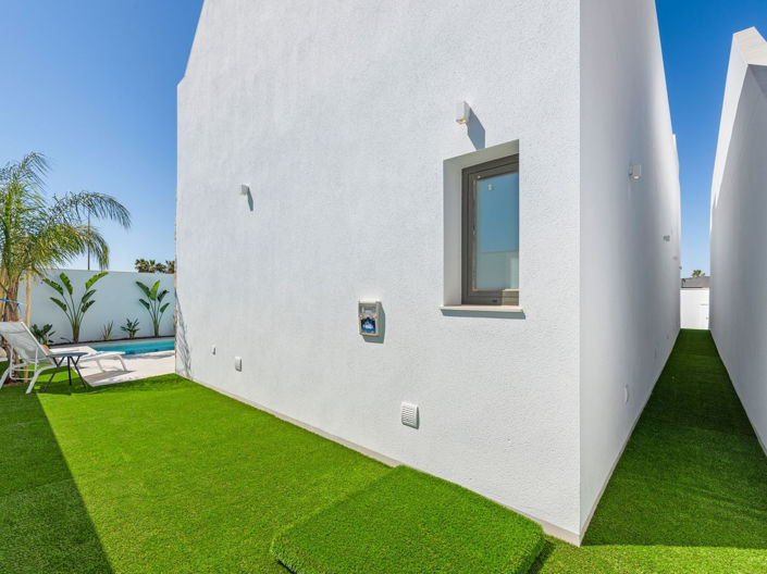 Image No.25-3 Bed Villa for sale