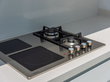 12-53013098fcab6c38b1379cd33298e050