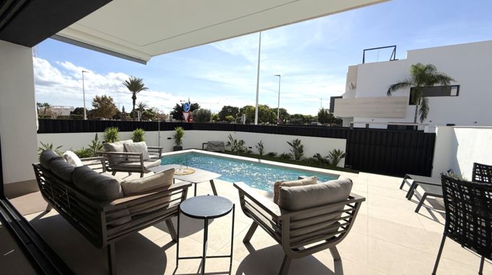 Image No.23-3 Bed Apartment for sale