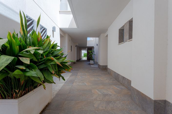 Image No.16-2 Bed Apartment for sale