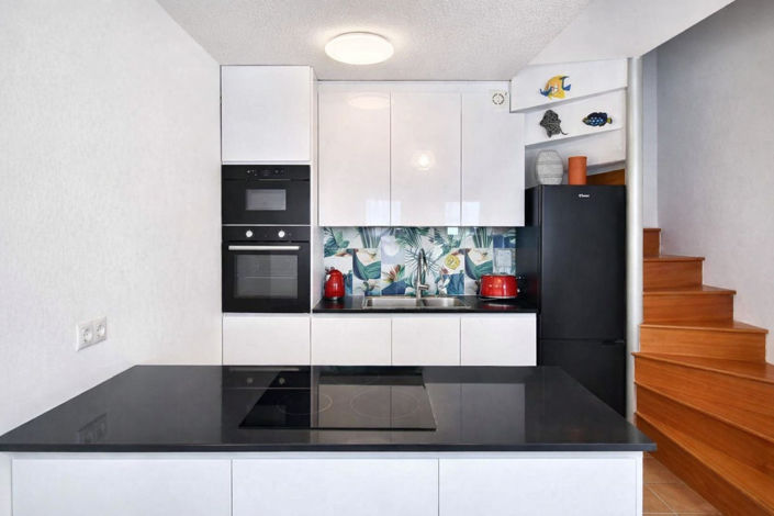 Image No.3-1 Bed Townhouse for sale