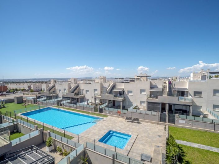 Image No.32-Appartement de 2 chambres à vendre à Torrevieja