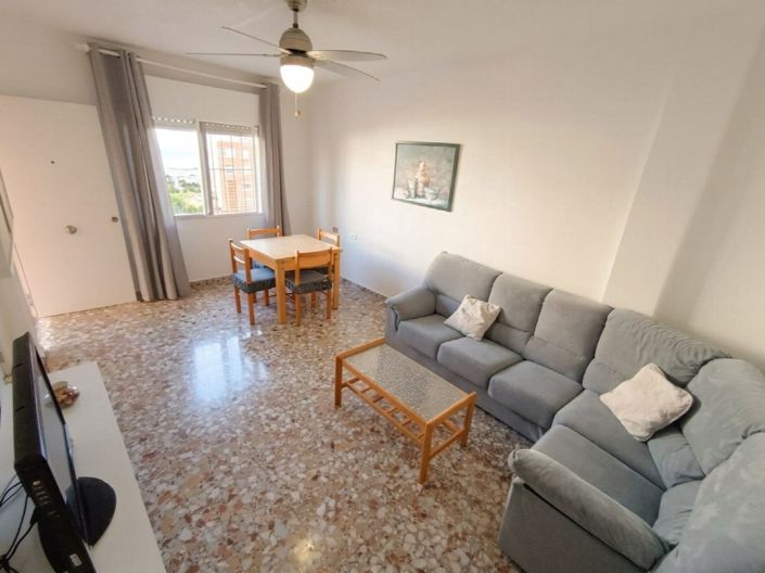 Image No.18-3 Bed House for sale