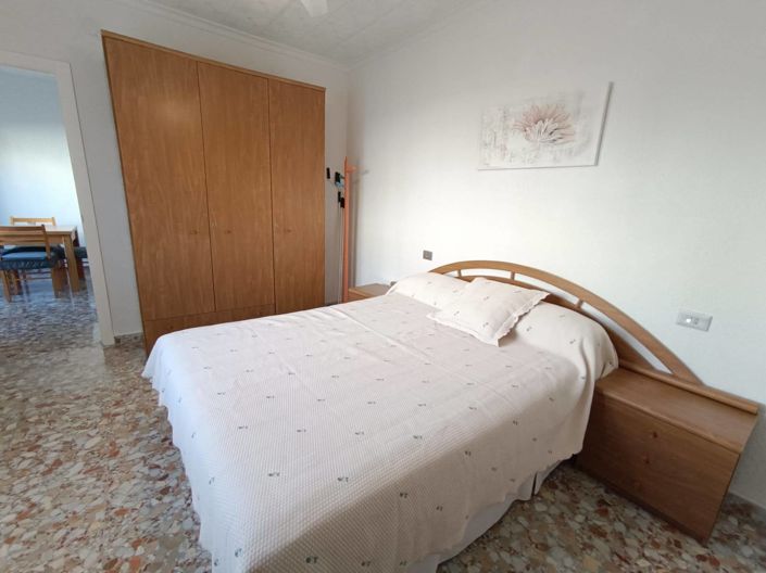 Image No.28-3 Bed House for sale