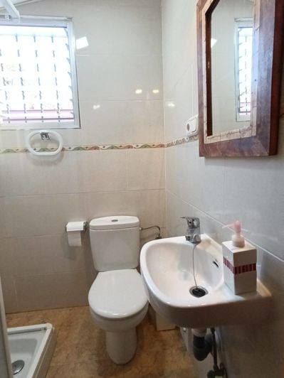 Image No.34-3 Bed House for sale