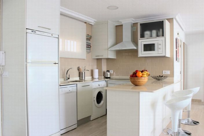 Image No.10-3 Bed Apartment for sale