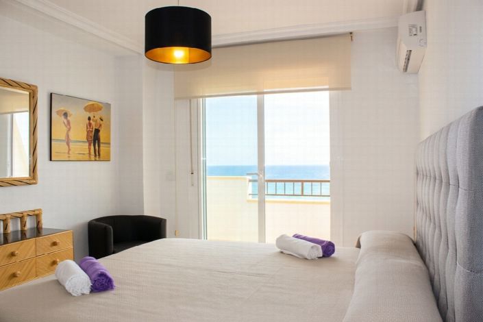 Image No.15-3 Bed Apartment for sale
