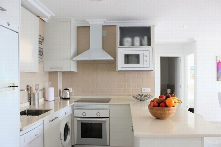 Image No.9-3 Bed Apartment for sale