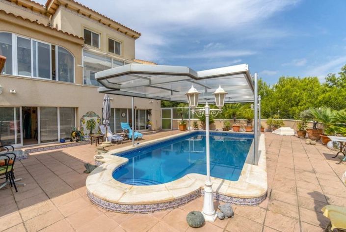 Image No.3-Villa de 3 chambres à vendre à Pinar de Campoverde