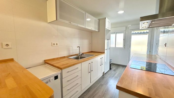 Image No.42-3 Bed Apartment for sale