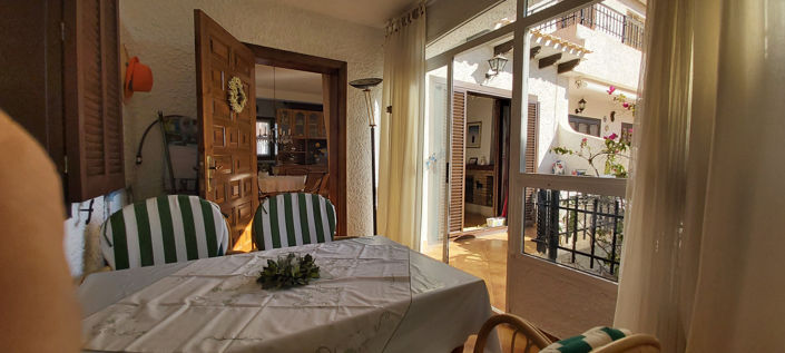 Image No.20-2 Bed Apartment for sale