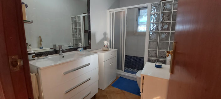 Image No.33-2 Bed Apartment for sale