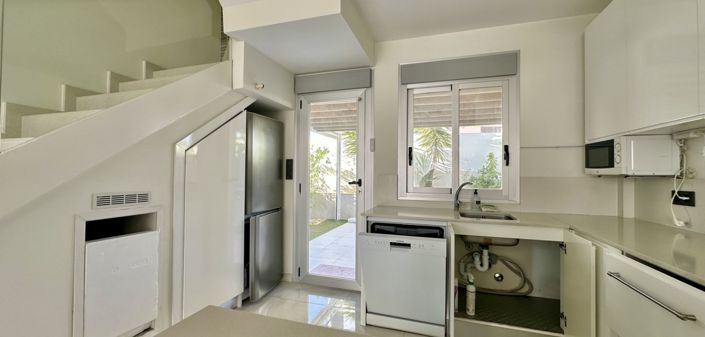 Image No.18-3 Bed Villa for sale