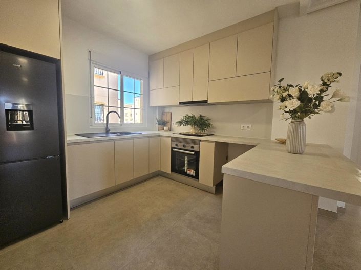 Image No.3-2 Bed Apartment for sale