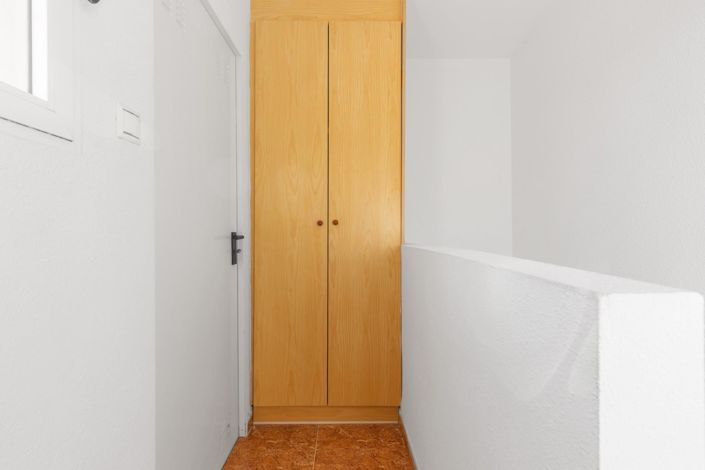 Image No.35-3 Bed Quad for sale