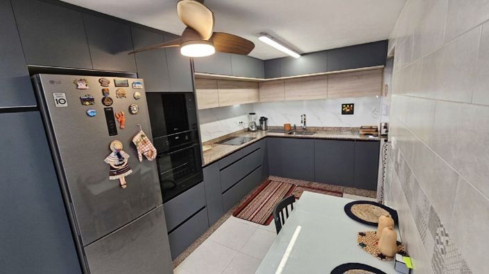 Image No.19-3 Bed Apartment for sale