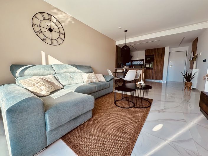 Image No.1-2 Bed Property for sale