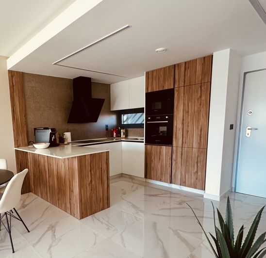 Image No.3-2 Bed Property for sale