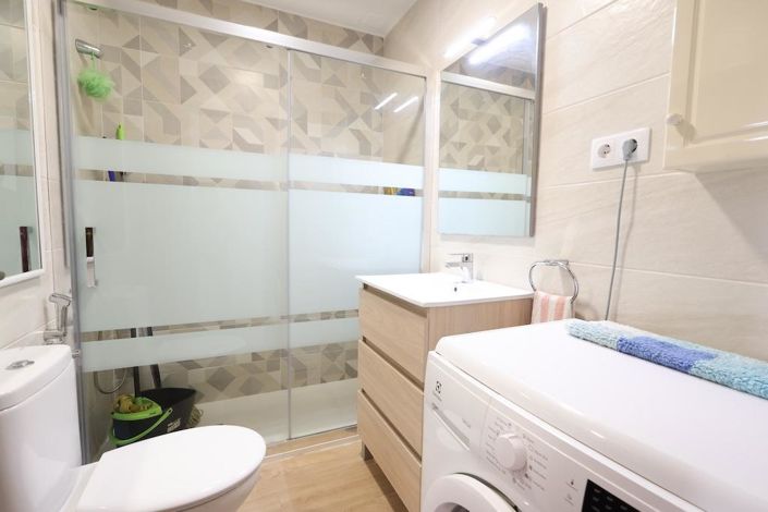 Image No.11-3 Bed Apartment for sale